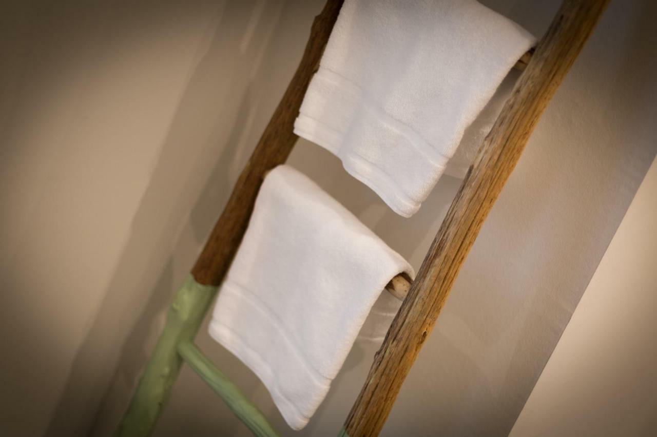 Easy Living Hotel List Bagian luar foto